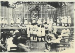 1932 fête du patronage au théâtre de verdure