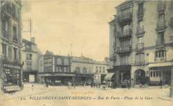 La place de la gare